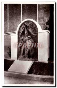 Niort Old Postcard Monument of brothers Largeau