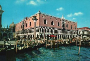 Postcard Venezia Ducal Palace Doge's Palace GothiC Style Venice Italy