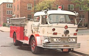 Baltimore MD Fire Dept. Mack 95D Fire Engine Company #2  Postcard