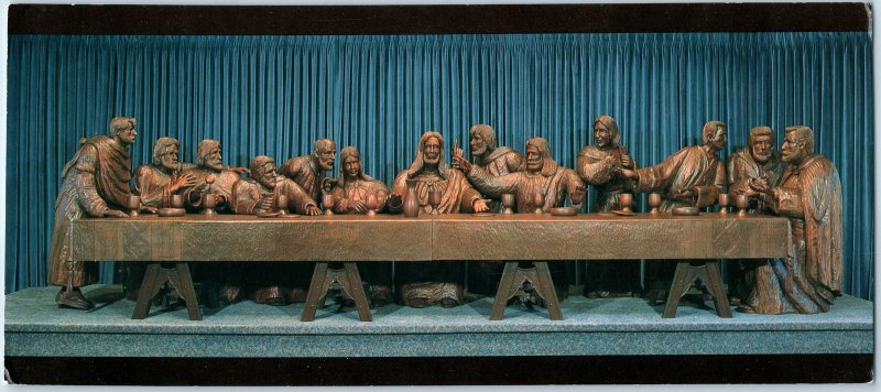 c1990s Sioux City, IA The Last Supper Wood Carving Jerry Traufler Le Mars PC 3S