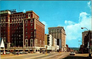 Chattanooga, TN Tennessee BROAD STREET SCENE Reed House Hotel~Cars 1964 Postcard