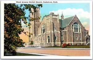 VINTAGE POSTCARD THE THIRD AVENUE UNITED CHURCH AT SASKATOON SASKATCHEWAN