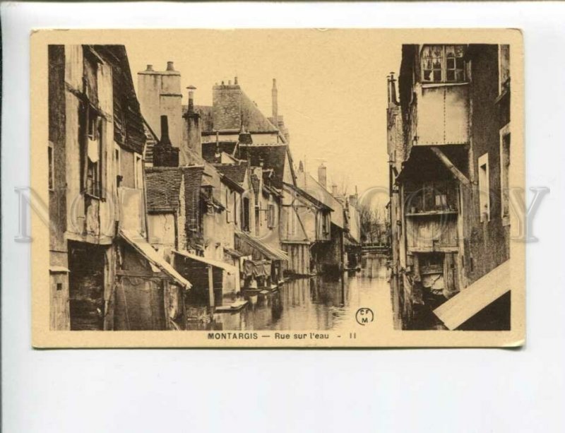 3173407 FRANCE MONTARGIS Rue sur l'eau Vintage postcard