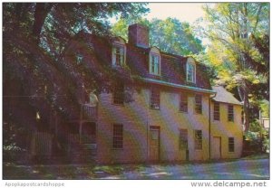 Thankful Arnold House Route 9 Haddam Connecticut