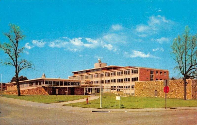 2~Postcards  IL, Carbondale SOUTHERN ILLINOIS UNIVERSITY  Home Ec & Altgeld Hall