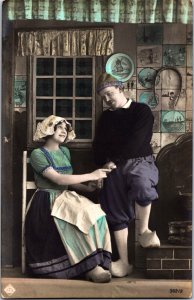 Victorian Romantic Couple Farmers Vintage RPPC C016