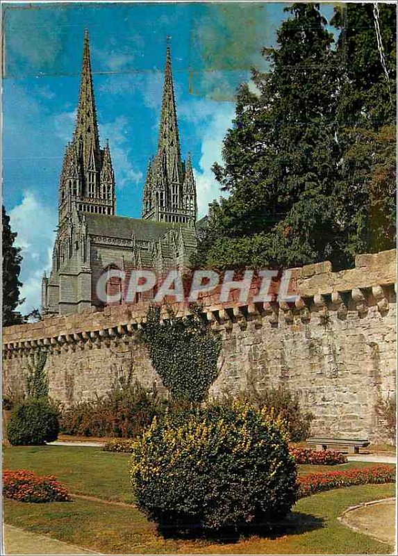 Modern Postcard Quimper (Finistere South) cathedral view of the boulevard