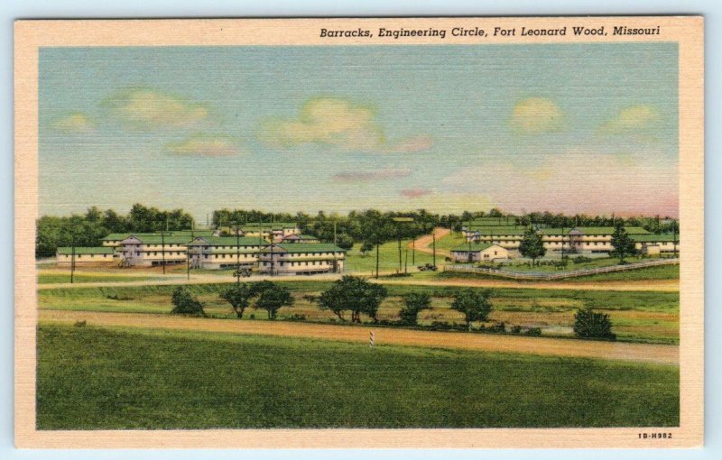 2 Postcards FORT LEONARD WOOD, MO ~ Barracks & OBSTACLE COURSE c1940s WWII Era