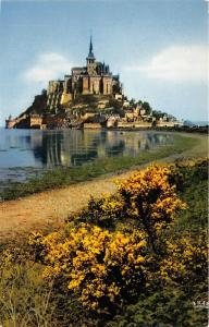 B56120 Le Mont Saint Michel Le Mont a Maee montaine   france