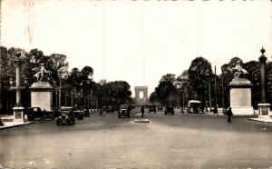 France Paris Avenue des Champs-Élysées Vintage RPPC 08.50