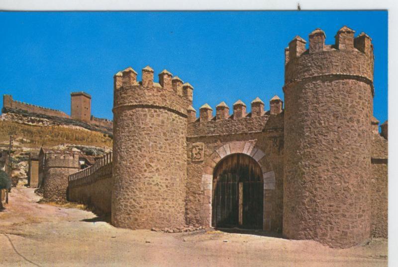 Postal 7272 : Pe?randa de Duero, Burgos: puerta y murallas de los condes de M...