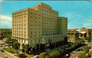 Postcard HOTEL SCENE Regina Saskatchewan SK AO6128