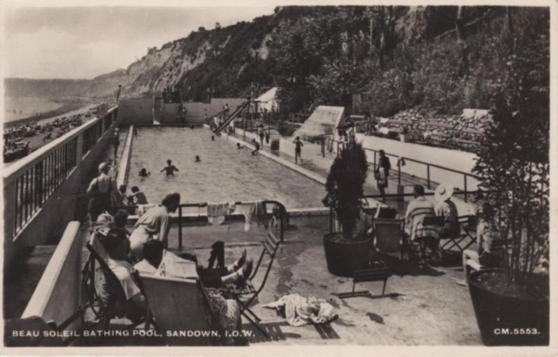 (au57) Wight Sandown Beau Soleil Bathing Pool Postcard