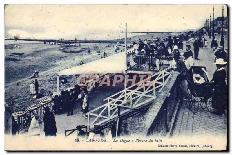 Old Postcard Cabourg La Digue A I & # 39heure Du Bain