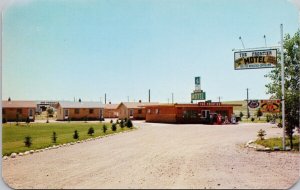 Frontier Motel Medicine Hat Alberta AB Canada Vintage Postcard H29