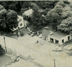 Aerial View Moser Amoco Service Station Cabot Pennsylvania PA 1940s B&W Postcard