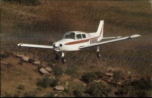 Small-Craft Airplane Beechcraft Musketeer Sport III Postcard