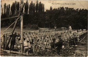 CPA Militaire Toul - Pont de Pilots et sa Poutre en treillis (90477)