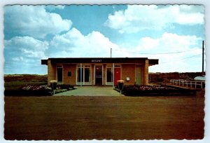 BESANT, SASKATCHEWAN ~ Trans Canada CAMPGROUND Roadside c1970s  4x6 Postcard