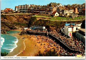 VINTAGE CONTINENTAL SIZE POSTCARD VIEW OF THE TOWN & BEACH NORQUAY CONRNWALL UK