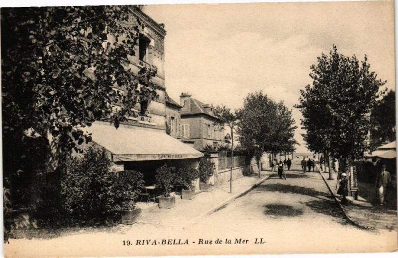 CPA RIVA-BELLA - Rue de la Mer (271942)