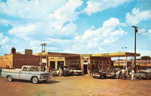 Dallas TX Wynnewood Village Gulf Gas Station Postcard