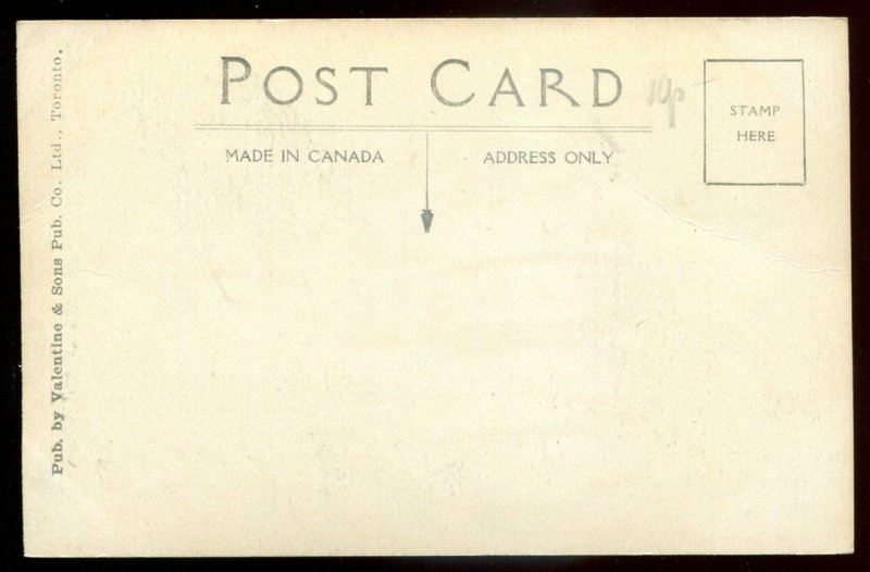 h3915 - PICTOU NS Postcard 1920s CNR Railway Docks