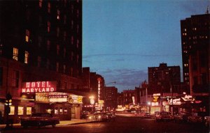Rush Street CHICAGO, IL Night Scene Neon Hotel Maryland c1950s Vintage Postcard
