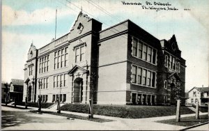 Postcard Hanna St. School in Fort Wayne, Indiana