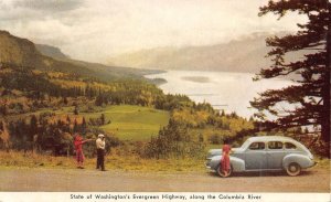 Evergreen Highway Car Columbia River 1950c Washington postcard
