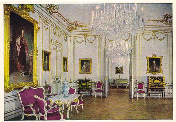 Schloss Schoenbrunn Chamber Of Marie Antoinette Wien Vienna Austria