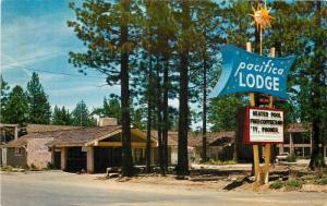 1950s Lake Tahoe California Pacifica Lodge Roadside Roberts postcard 7722