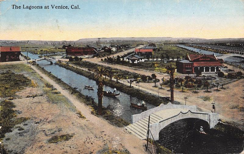 Venice CA~Gondola on Lagoon Canal Preparing to Pass Under Arch Bridge c1910 PC 