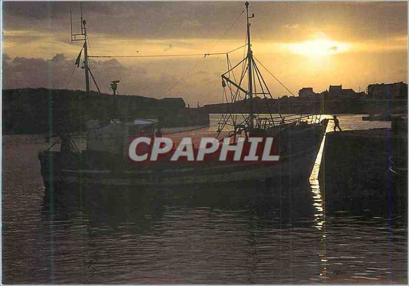 Modern Postcard Saint Gilles Croix de Vie Vendee Port Fishing Boat