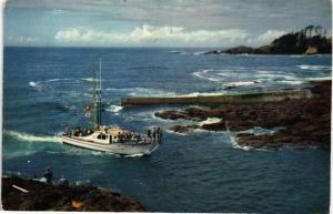 DEPOE BAY OREGON SEA GOING CHARTER BOATS