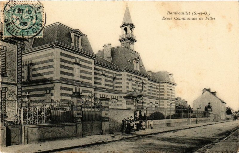 CPA RAMBOUILLET - École Communale de Filles (246607)