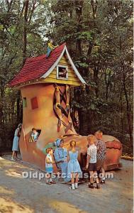 Old Lady in the Shoe, Story Book Forest Ligonier, Pennsylvania, PA, USA Unused 