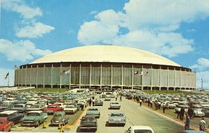 Postcard View of The Astrodome Stadium in Houston, TX.        S6