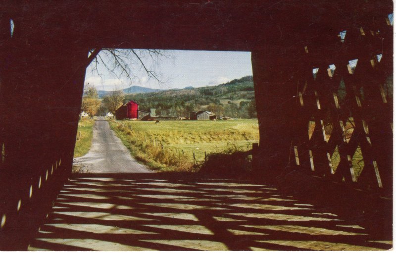 US    PC5026  VERMONT FARM SCENE FROM A COVERED BRIDGE