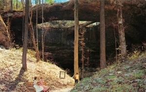 AL, NATURAL BRIDGE OF ALABAMA  Girls on Bench  WINSTON COUNTY  Chrome Postcard