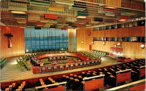 Trusteeship Council Chamber Conference Building United Nations NY Postcard VTG 