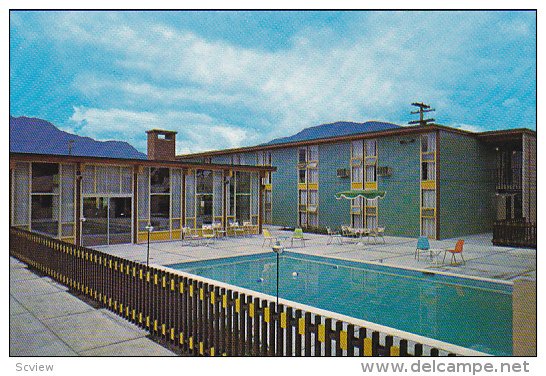 McGregor´s Motor Inn, Swimming Pool, Downtown Revelstoke At The Gateway To R...