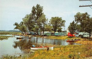 Angola Indiana Lake James Trailer Park Bledsoe's Beach Vintage Postcard AA32544