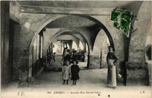 CPA ANNECY Arcades Rue Ste-Claire (618795)