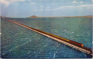 Great Salt Lake UT Utah Train Unused Postcard F48a