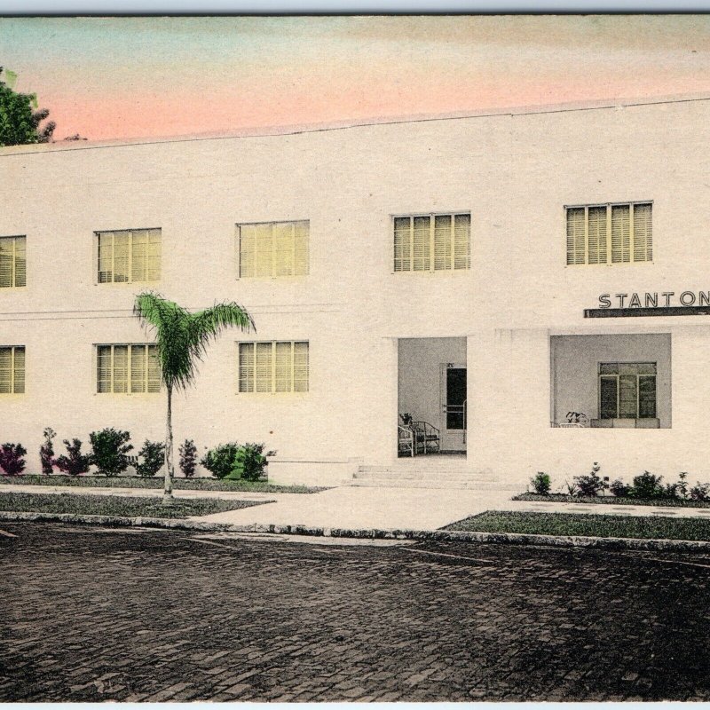 c1940s St. Petersburg, Fla. Stanton Hotel Patio Porch SHARP Hand Colored PC A170