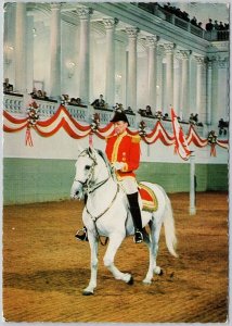 Wien Vienna Spanish Riding School Equestrian Postcard Litho 1960s C11