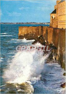 Modern Postcard Emerald Coast Saint Malo Cite Corsaire Maree Waves of Equinox...