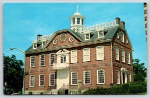 Newport Rhode Island~Old Colony House Washington Square~Vintage Postcard