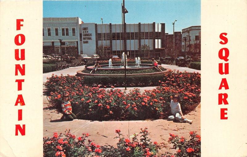 Somerset Kentucky~Fountain Square~Little Children by Flowers & Fountain~1960s Pc